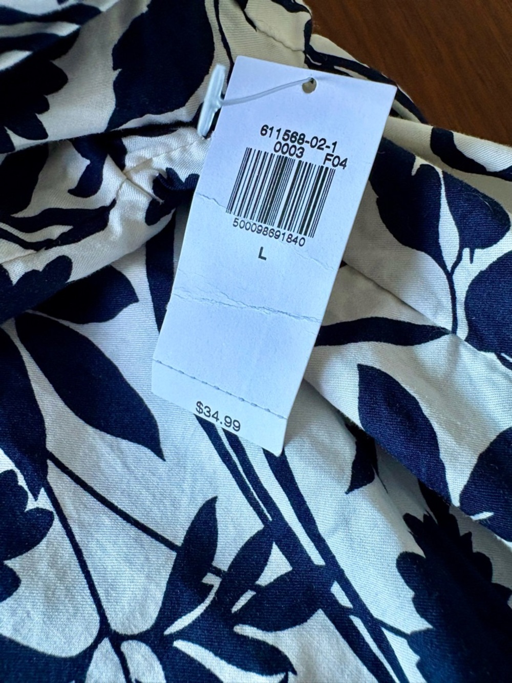 NWT Old Navy Navy White Floral Wrap Top Puff Sleeve Tie Waist - Picture 13 of 15